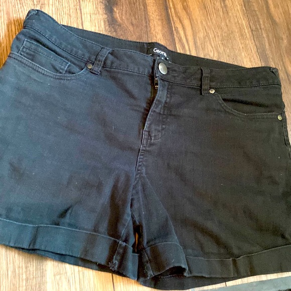 Black jean stretch shorts - Picture 1 of 3